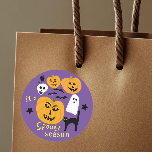 Sticker Rond Saison éffrayante Citrouilles Ghost Bat HAPPY HALL (Spooky Season Pumpkins Ghost Bat HAPPY HALLOWEEN Hand-drawn whimsical Classic Round Sticker
)