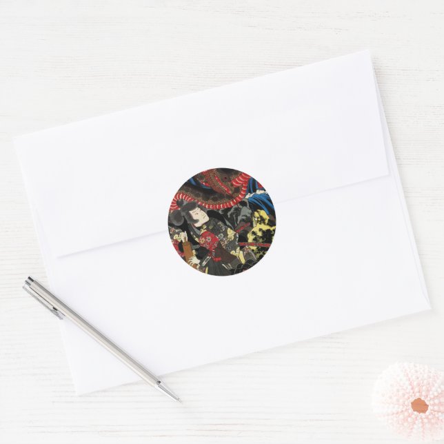 STICKER ROND SAMOURAÏ LUTTANT CONTRE UN CRAPAUD SERPENT GÉANT (Enveloppe)
