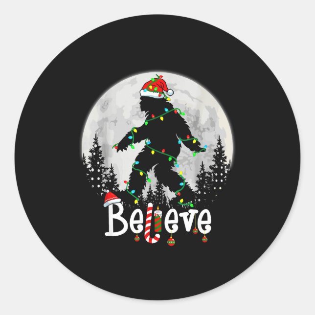 Sticker Rond Santa Bigfoot Christmas Sasquatch Believe Xmas Men (Devant)