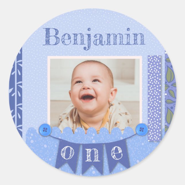 Sticker Rond Scrapbook Bleu 1er Anniversaire Garçon (Devant)