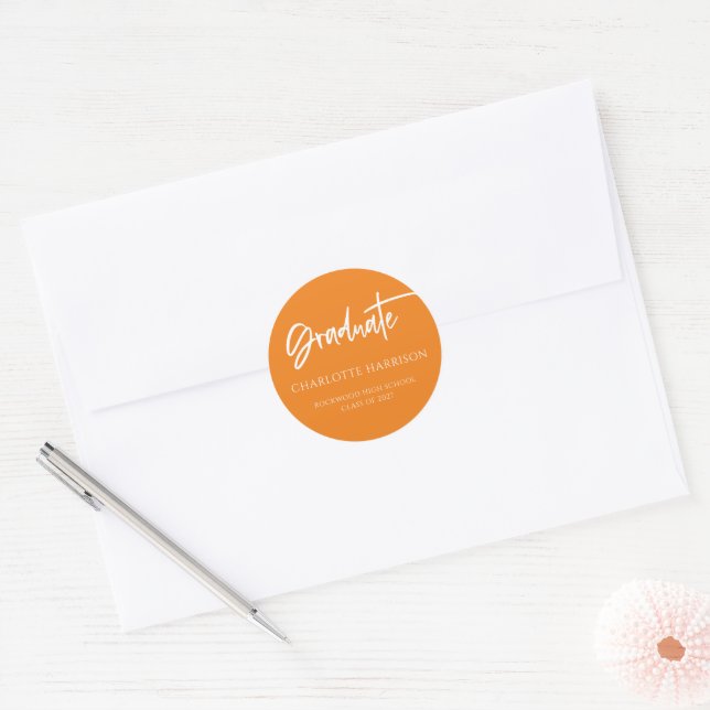 Sticker Rond Script moderne Orange White Graduation (Enveloppe)