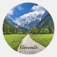 Slovénie, photo pittoresque avec Alpes