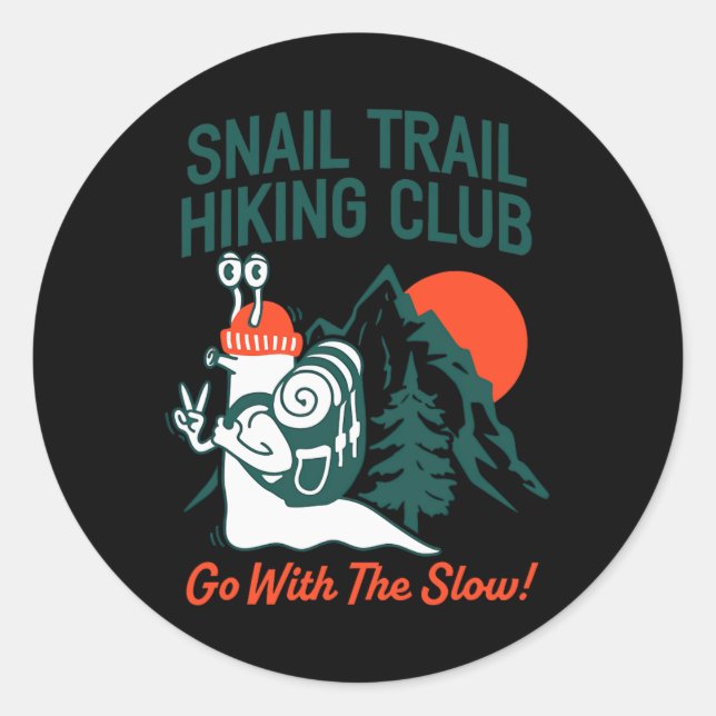 Sticker Rond Snail Trail Hiking Club Go With The Slow Design  (Devant)