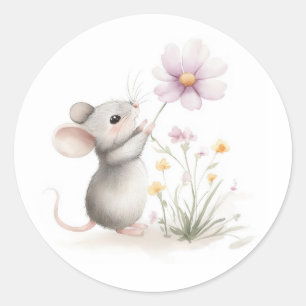 Sticker Rond Souris de conte de fées cueillant une fleur sauvag