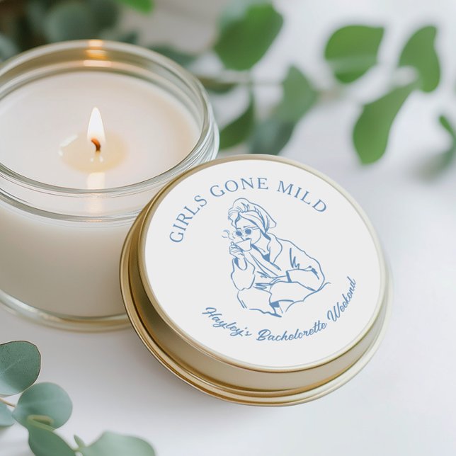 Sticker Rond Spa de fête de bachelorette Girls Gone Mild (Créateur téléchargé)