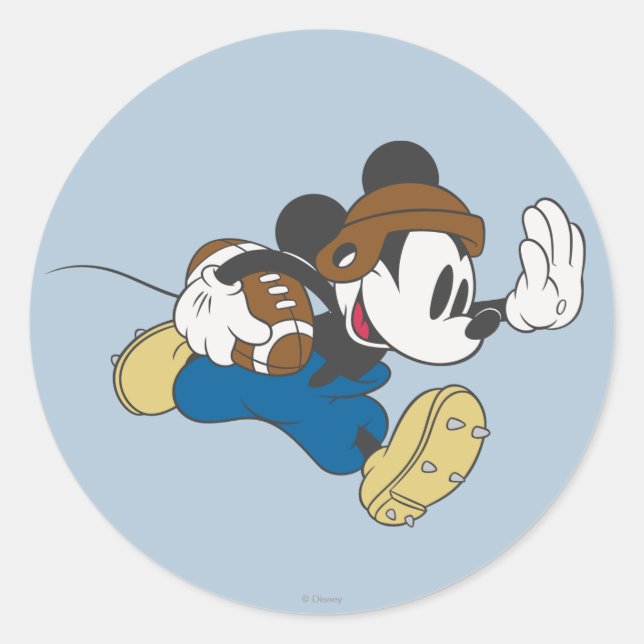 Sticker Rond Sporty Mickey | Courir avec le football (Devant)