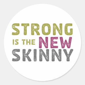 Sticker Rond Stronge is the New Skinny - Sketch
