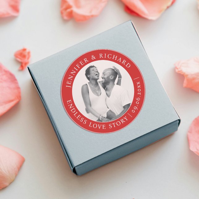 Sticker Rond Style Chic Photo Rouge Blanc Love Nom Mariage (Créateur téléchargé)