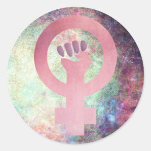 Sticker Rond Symbole féministe rose sur la texture de fond mult