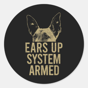Sticker Rond Système Malinois Belge Oreilles Up Maligator Armé 