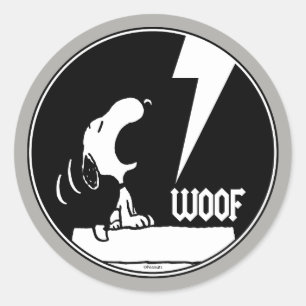 Sticker Rond Tee - shirt   Snoopy Howling