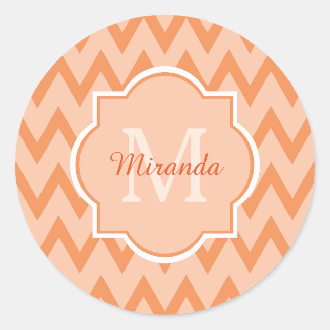 Sticker Rond Trendy Orange Chevron Zigzag Nom et Monogramme (Devant)