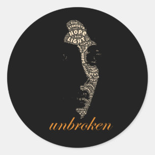 Sticker Rond Typographie de Femme Inébranlable