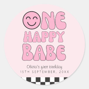Sticker Rond Un Bébé heureux, joyeux visage rose
