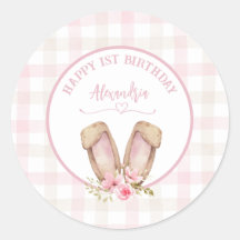 Un Lapin Est En Train De Tourner Une Fille Rose