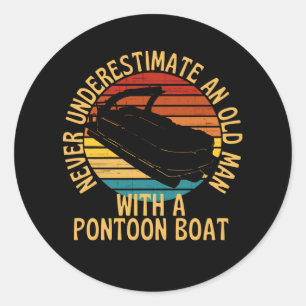 Sticker Rond Un Vieux Homme Avec Un Bateau À Ponton