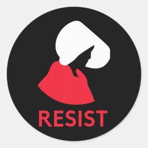 Sticker Rond Une domestique résiste à la protestation féministe
