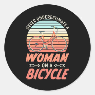 Sticker Rond Une Femme En Vélo