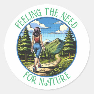 Sticker Rond Une femme Randonnée un procès pour la nature