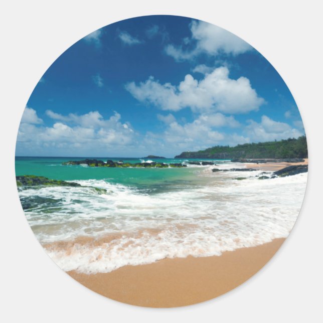 Sticker Rond USA, Kauai, Hawaï. Une Femme Marche Les Rochers (Devant)