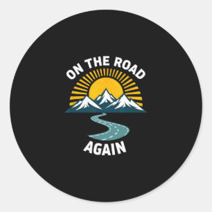 Sticker Rond Vacances Rétro Camping Randonnée En Route Encore