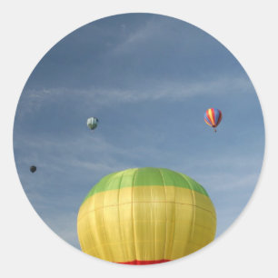 Sticker Rond Voler sur le toit du monde ! xlta