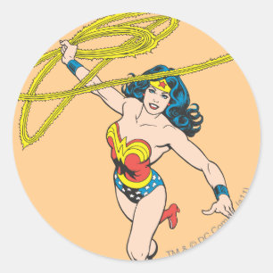 Sticker Rond Wonder Woman tient Lasso 2