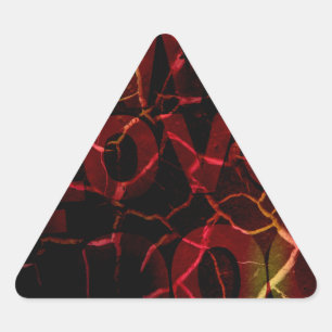 Sticker Triangulaire Arêtes Frayées, Coeur Fort : Amour Indestructible