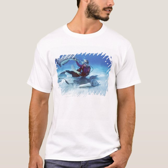Stingray City, Grand Cayman, Cayman Islands, T-Shirt (Front)