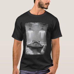 Stingray Manta Ray UFO Alien Extraterrestrial Self T-Shirt