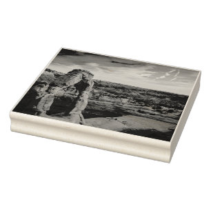 Stone arch rubber stamp