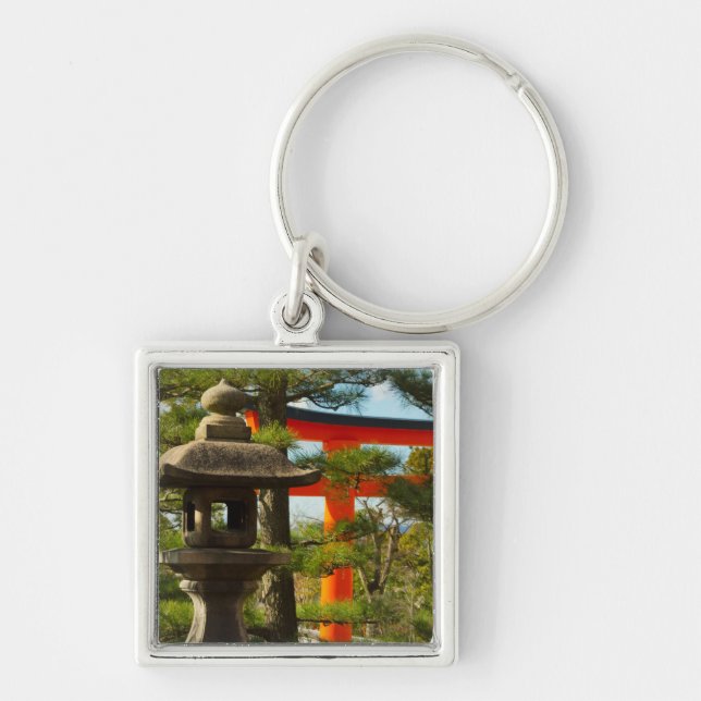 Stone Lantern and Torii Gate Keychain (Front)