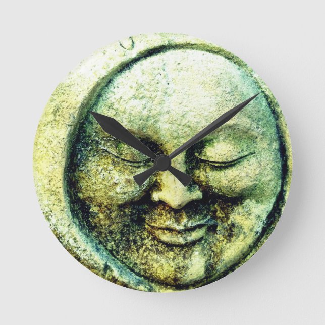 Stone man in the moon round clock (Front)