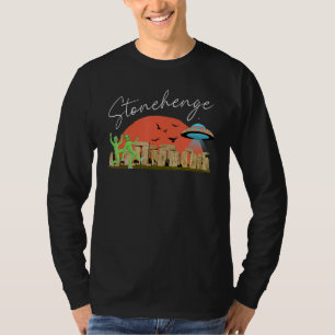 Stonehenge England Souvenir Alien & Flying Saucer T-Shirt