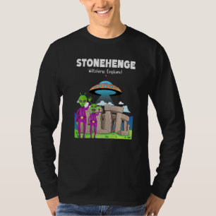 Stonehenge England Souvenir Aliens & Flying Sauce T-Shirt