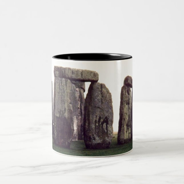 stonehenge mug (Center)