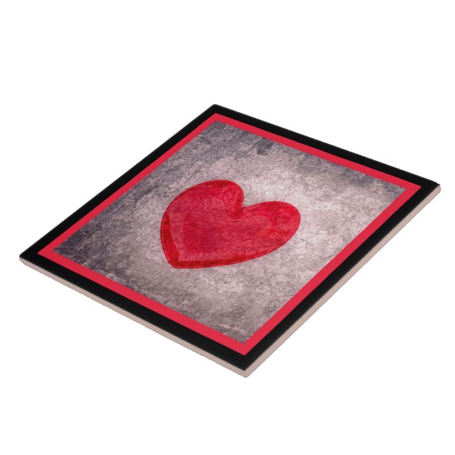 Stonewashed Heart in Black and Red Plaid Tile (Side)