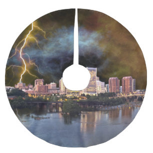 Stormy Richmond Skyline Brushed Polyester Tree Skirt