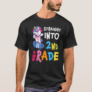 Straight Into Second Grade Unicorn  Cute 2nd Grade T-Shirt
