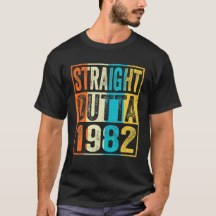 Straight Outta 1982 40 Year Old Gifts 40th T-Shirt
