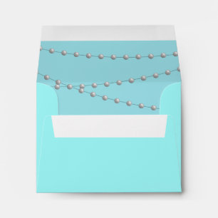 Strands de perles sur enveloppe RSVP Turquoise