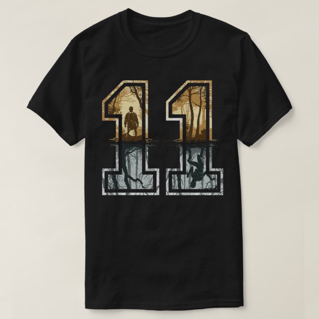 Strange Number 11 goldsilver T-Shirt (Design Front)