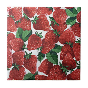 Strawberries and Cream Pattern Tile