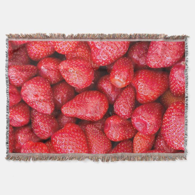 Strawberries background throw blanket (Front)