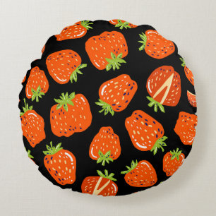 Strawberries Black: Vintage Seamless Texture Round Pillow