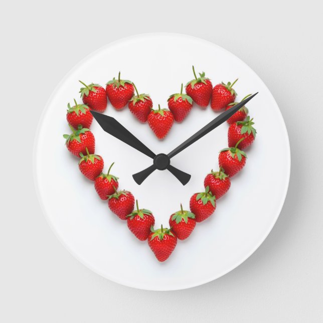 Strawberry Heart Round Clock (Front)