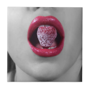 Strawberry lips tile