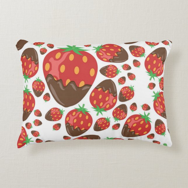 Strawberry pattern accent pillow (Front)