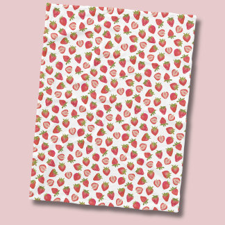 Strawberry Pattern Fleece Blanket