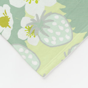 Strawberry pattern fleece blanket